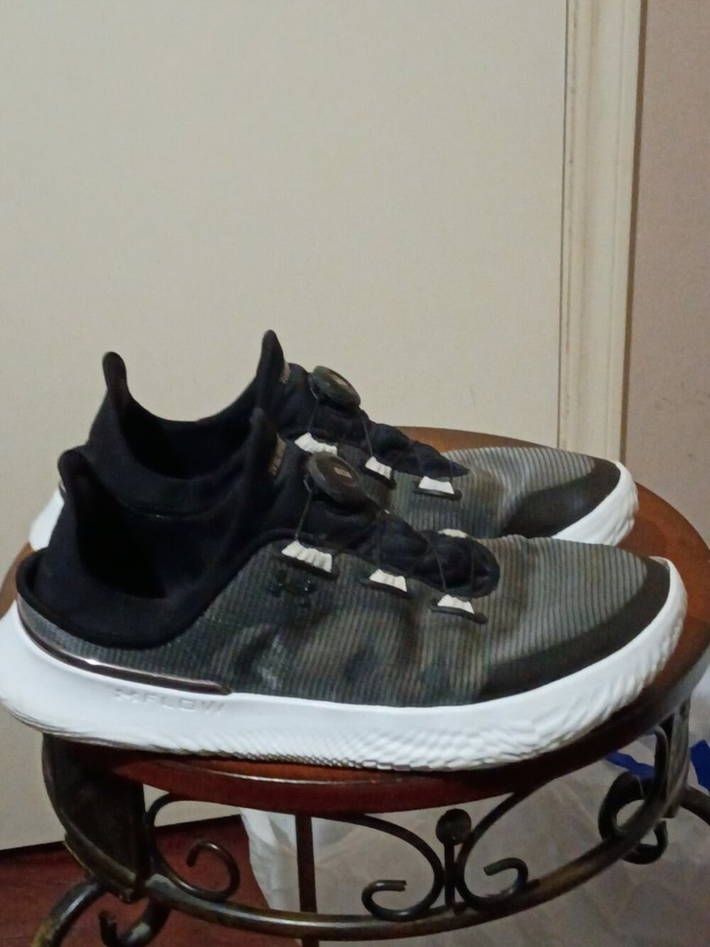 Under Armour UA SlipSpeed BOA Flow Men’s 10.5 Training Golf Shoes 3027728-001